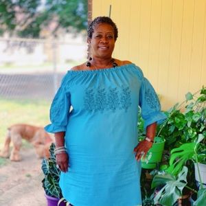 Meet your Posher, Pamela